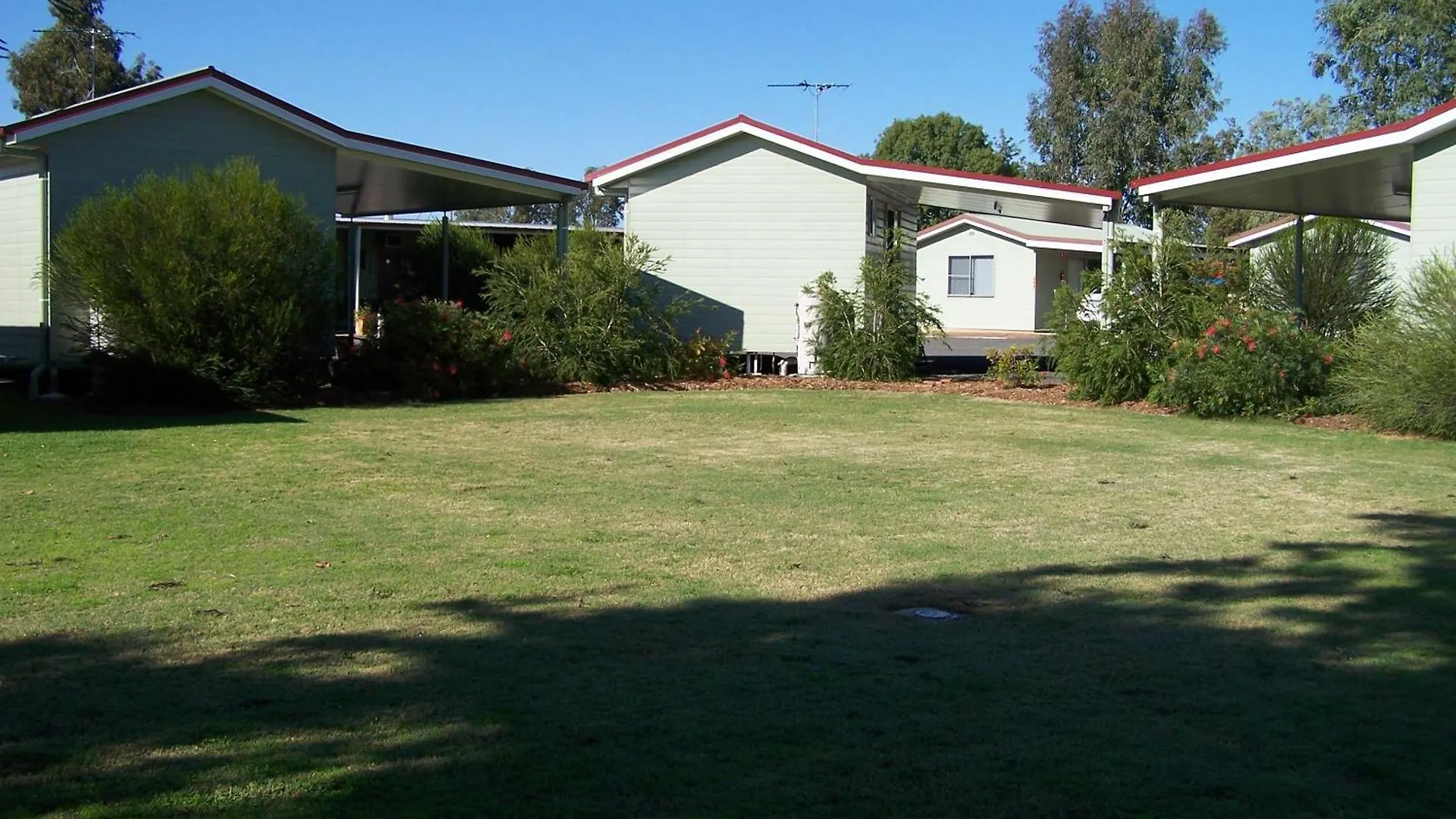 Mitchell Motel & Cabins